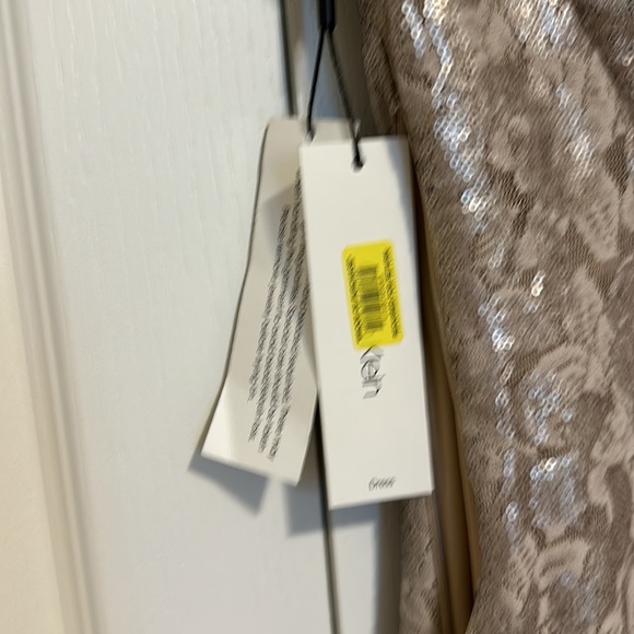 Calvin Klein special occasion dress. Beige, size 8 - Picture 6 of 6